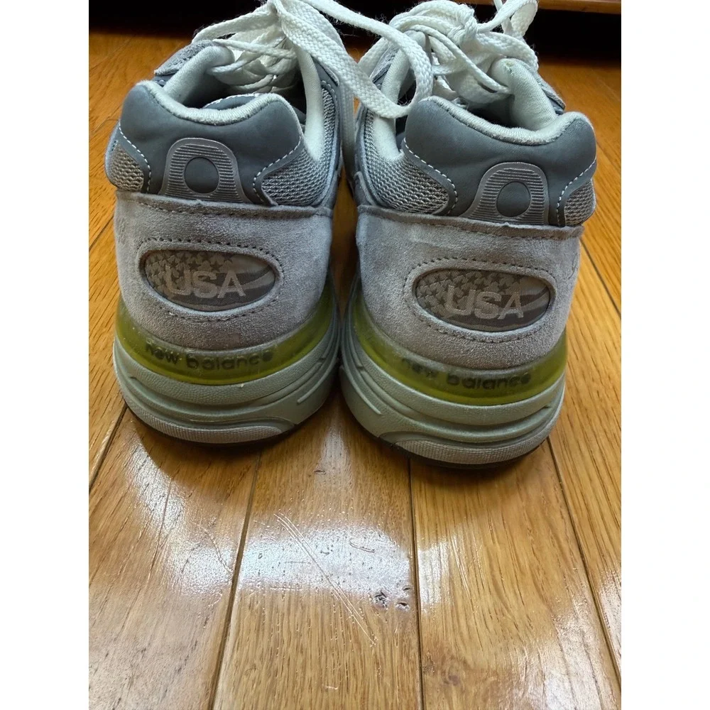 New Balance 993 Made in USA Grey White Mens Running Shoes MR993GL Size 11.5 - Picture 3 of 8